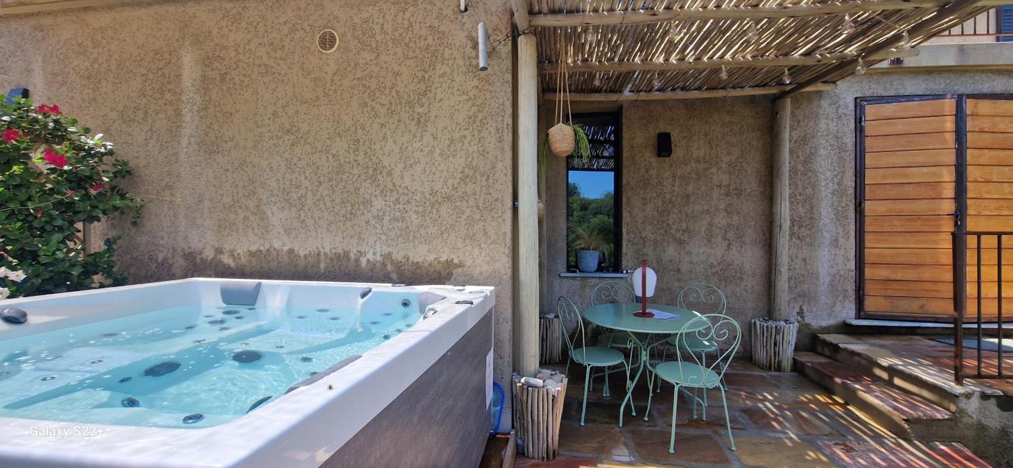 A Pasturella, Jacuzzi Spa Venzolasca Eksteriør bilde